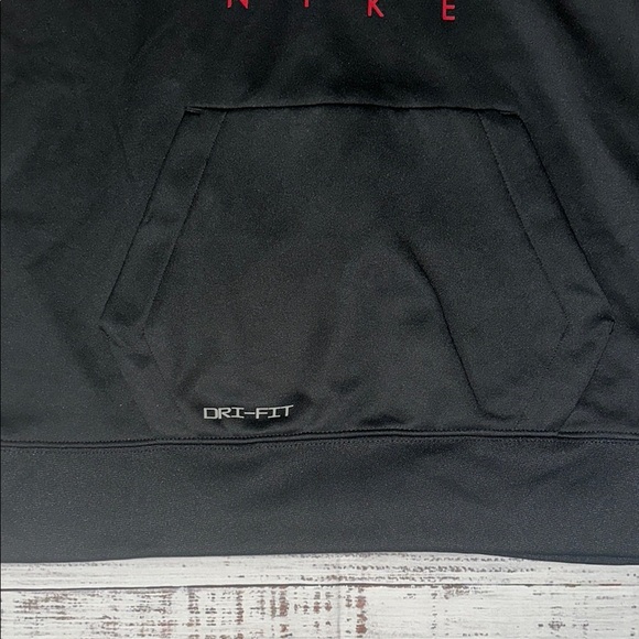Jordan Boys Dri-Fit Hoodie Sz. XL - Picture 7 of 8